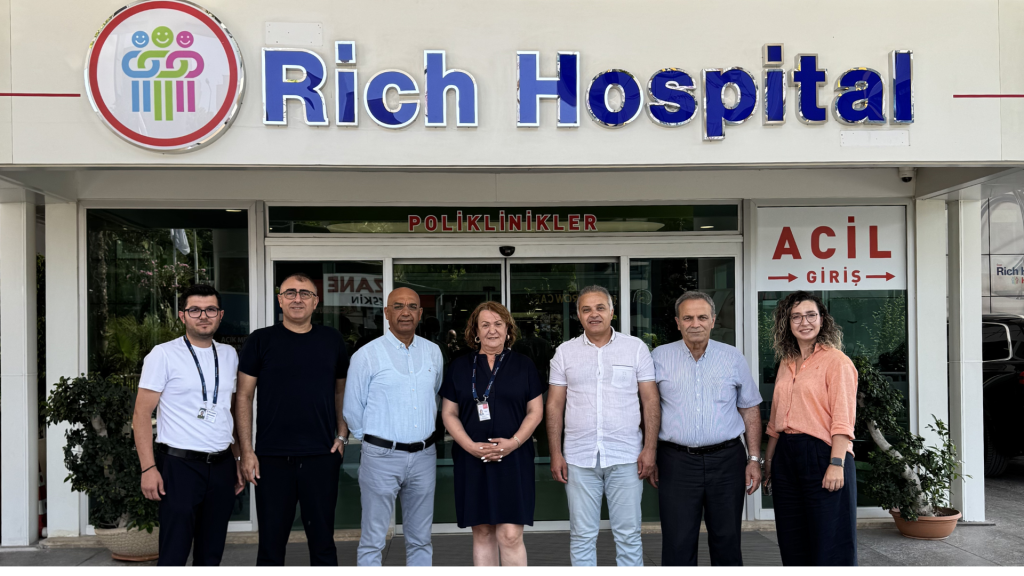 Rich Hospital'da Antalya Sivaslılar Derneği'ni Ağırladık